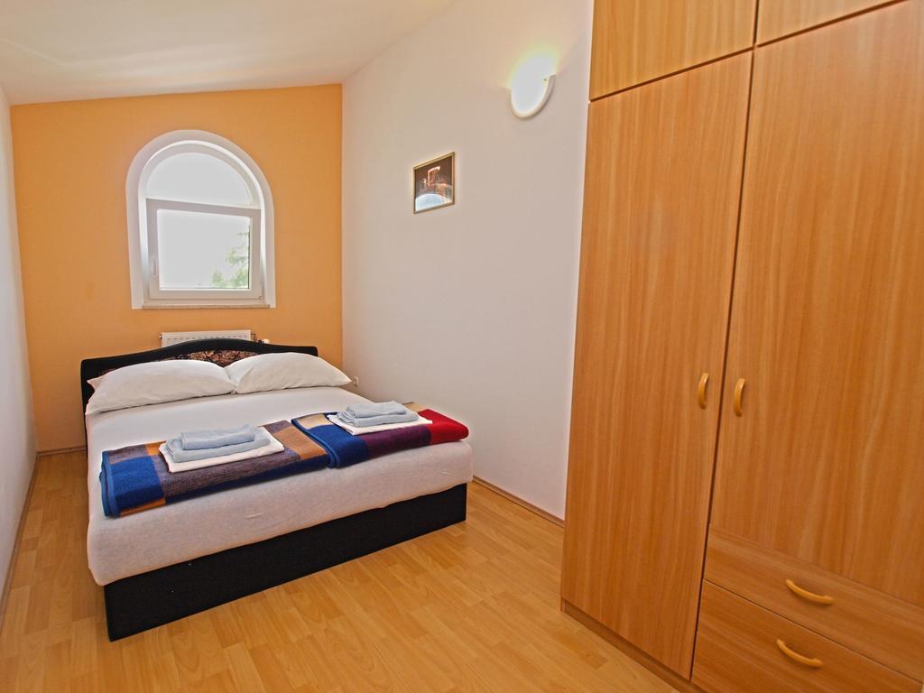 Apartments Denis 19 Фажана Екстер'єр фото