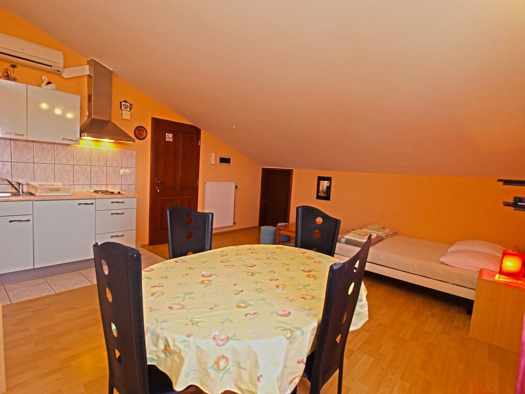 Apartments Denis 19 Фажана Екстер'єр фото