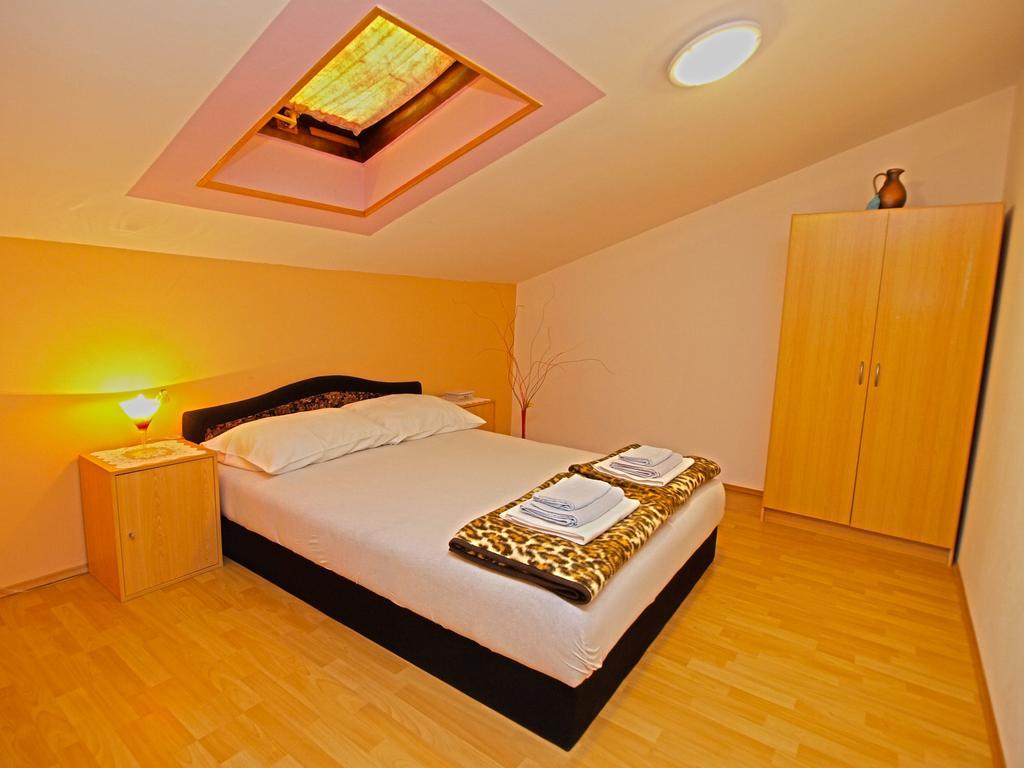 Apartments Denis 19 Фажана Екстер'єр фото