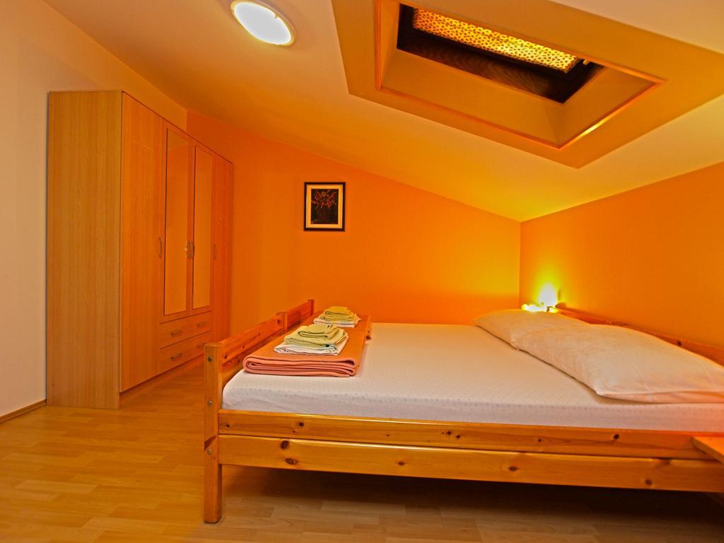 Apartments Denis 19 Фажана Екстер'єр фото