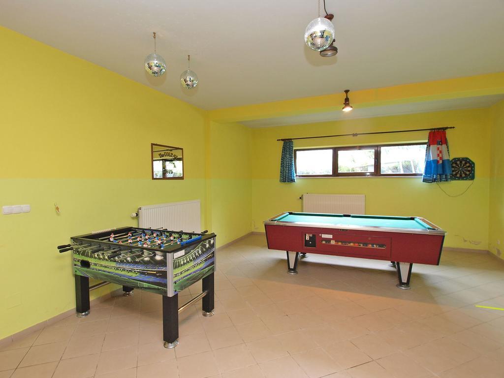 Apartments Denis 19 Фажана Екстер'єр фото