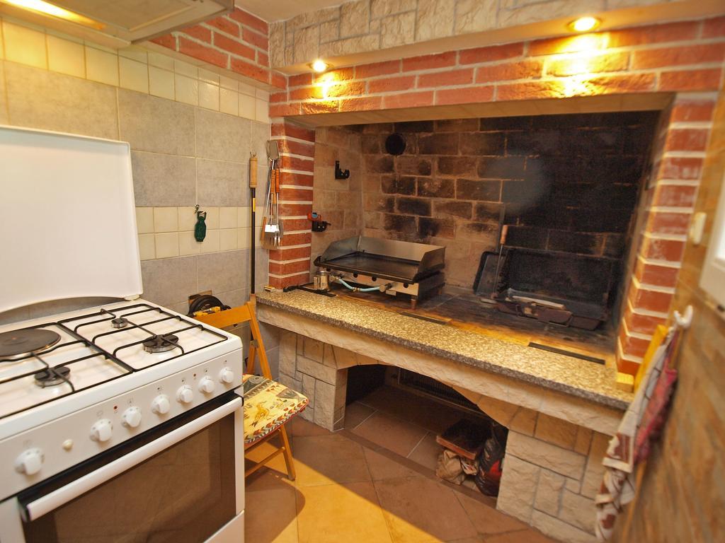Apartments Denis 19 Фажана Екстер'єр фото