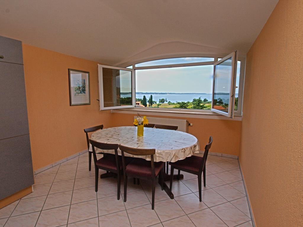 Apartments Denis 19 Фажана Екстер'єр фото